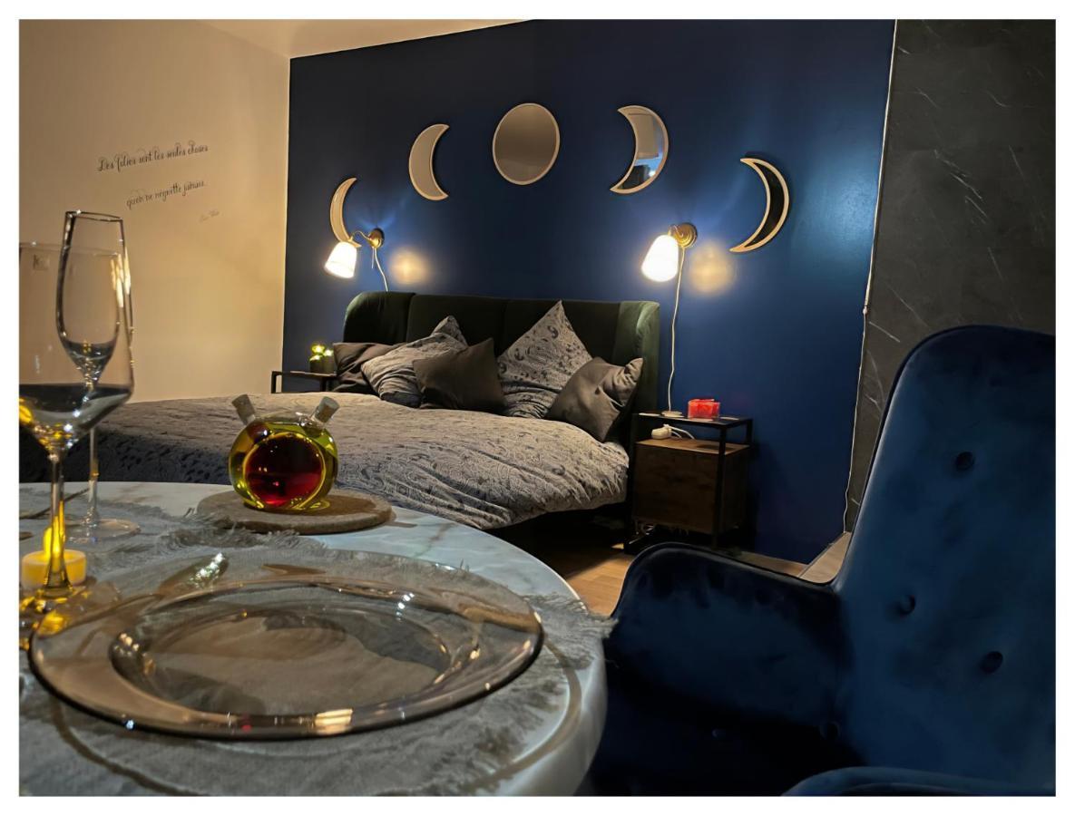 Sauna & Detente - Suite Privee - Tours - Netflix Luaran gambar