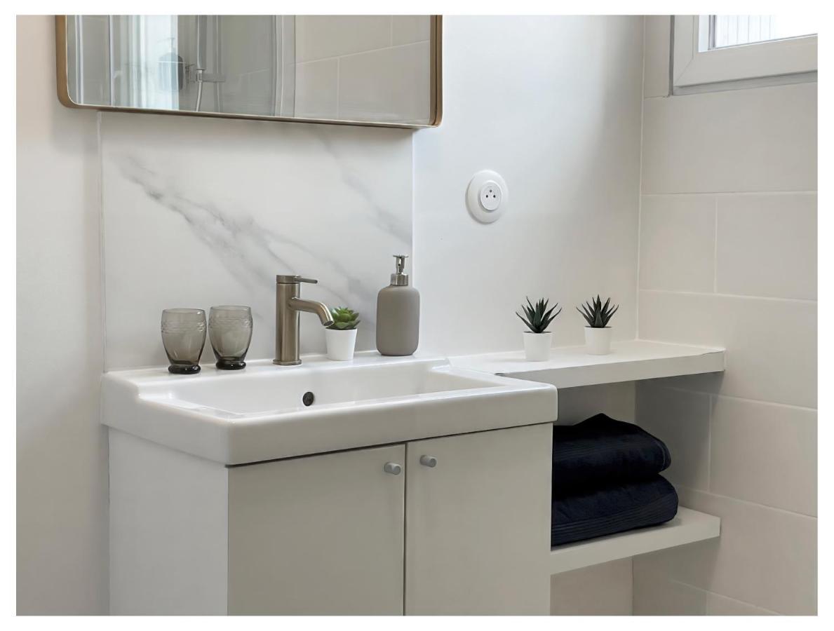 Sauna & Detente - Suite Privee - Tours - Netflix Luaran gambar